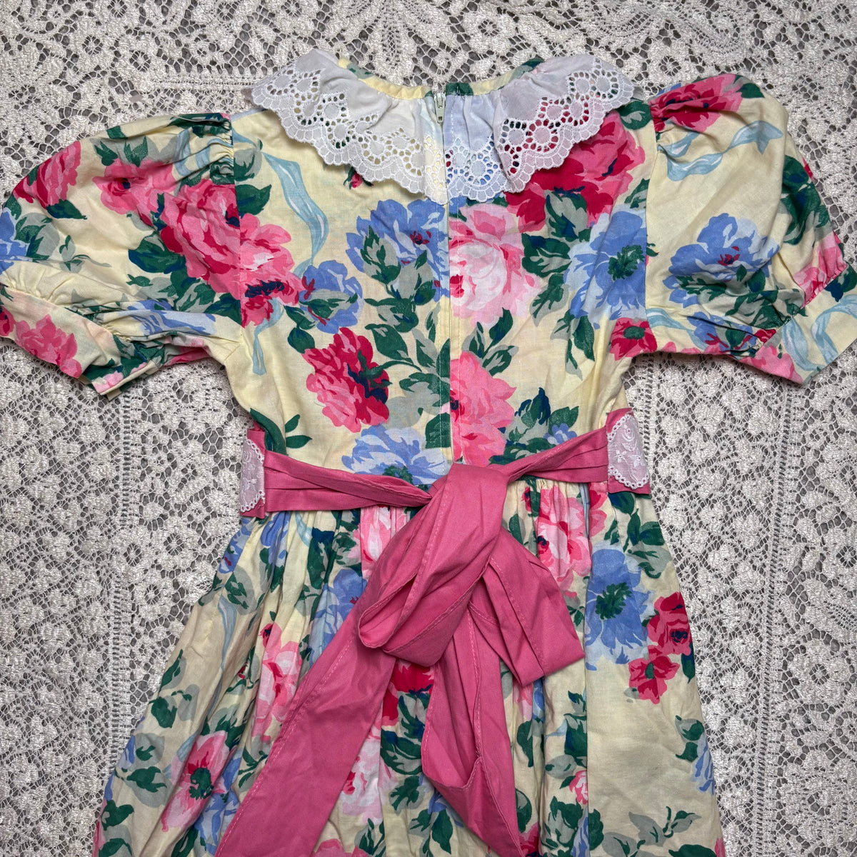 Vintage Ruth of Carolina 6X